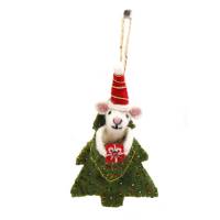 Picture of Rat on A Christmas Tree